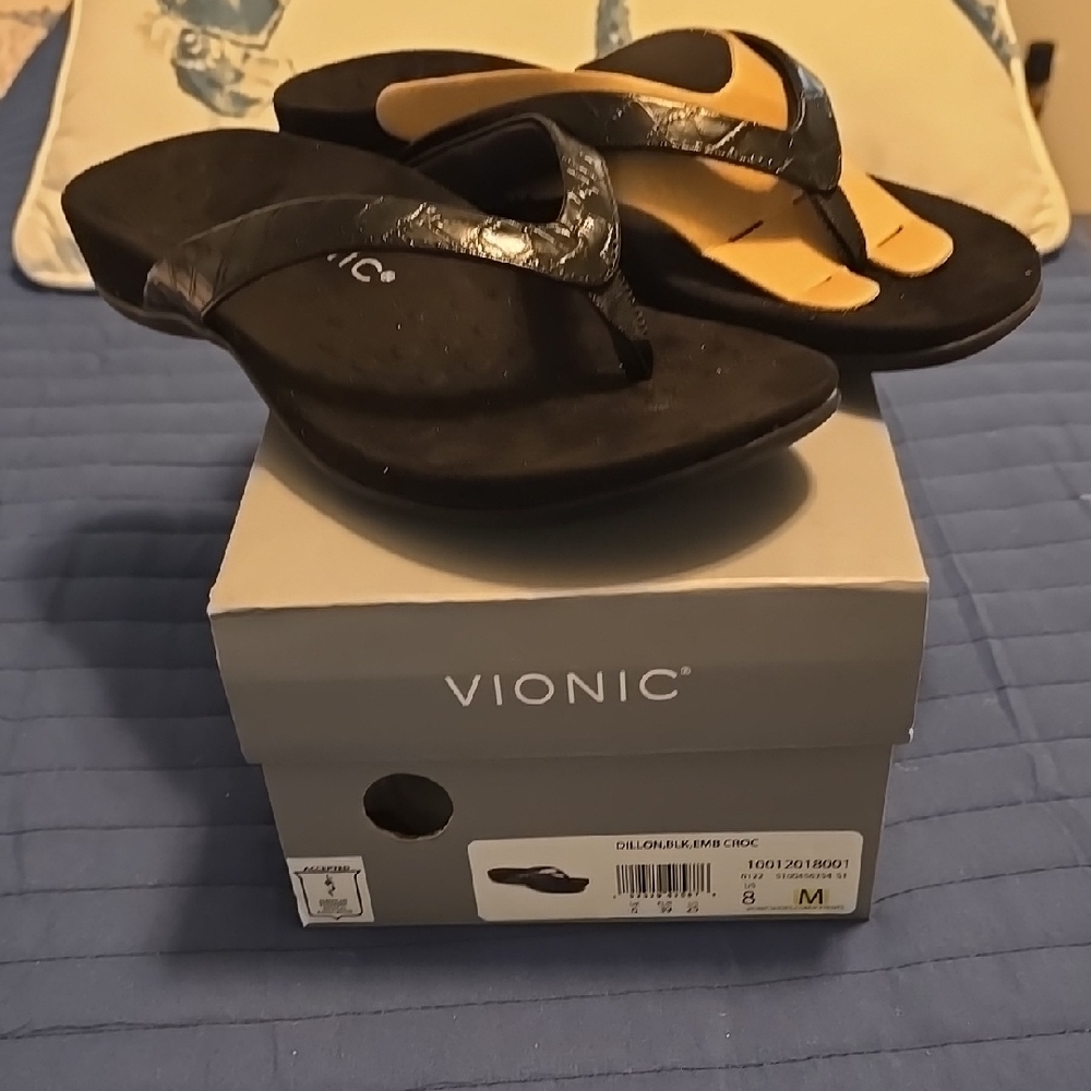 Vionic Women's Black Sandals